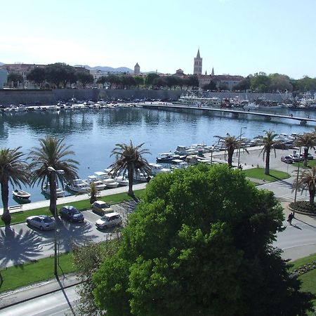 Luxury Town Center Apartments Zadar Exterior foto